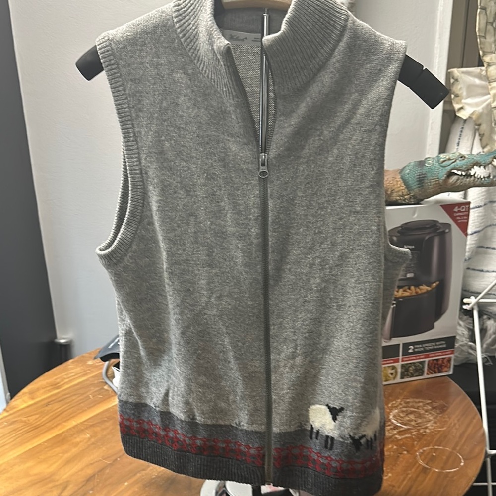 Gray Woolrich Zip-Up Sweater Vest